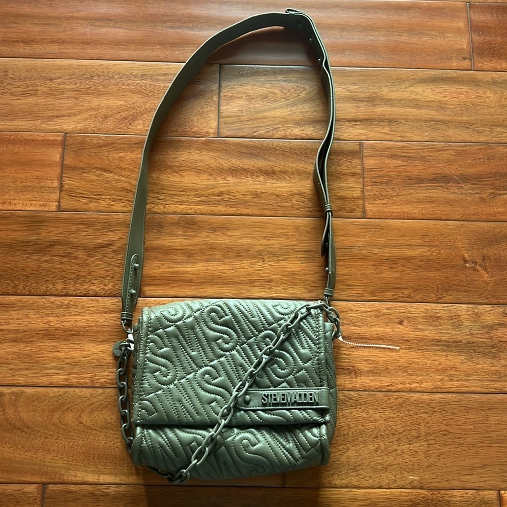 NWOT Steve Madden Army Green Medium Size Quilted Bag Crossbody or Shoulder